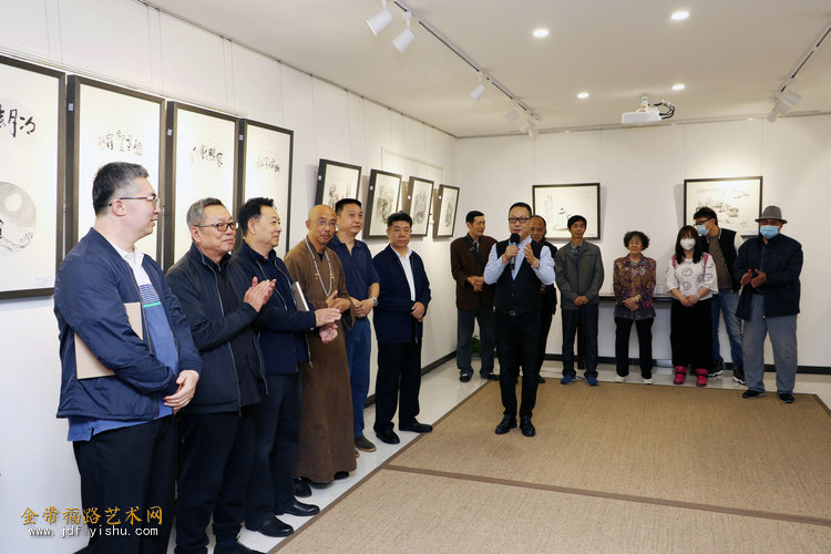 明鉴法师 (2).JPG
