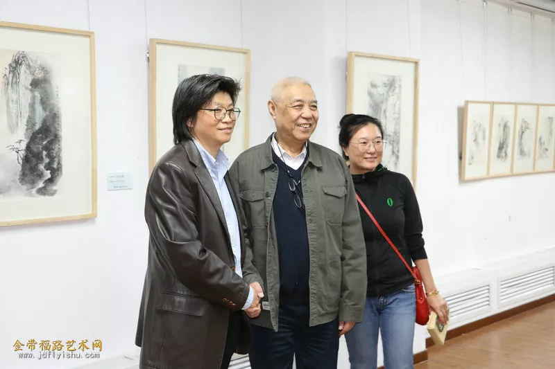 “畅神——李旭飞山水画作品展”在天津崇德美术馆开幕