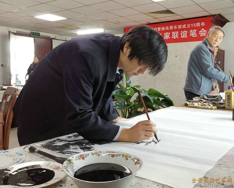 微信图片_20191116172146.jpg