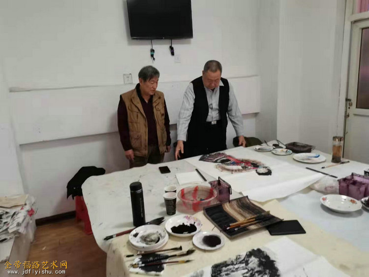 微信图片_20191121165116.jpg