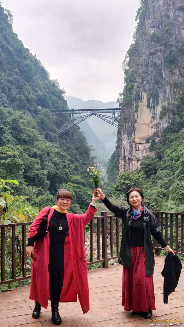 微信图片_20191117084923.jpg