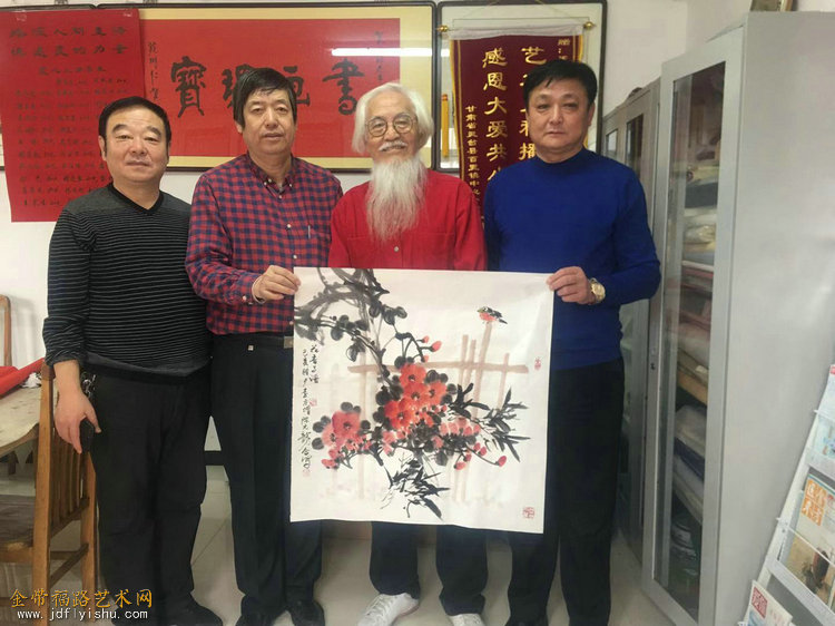 9郝请、陈元龙、李庆增、张宝忠在慰问现场.jpg