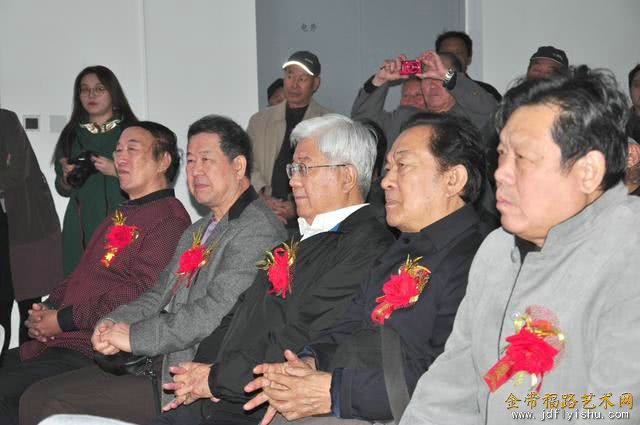 微信图片_20191104131425.jpg