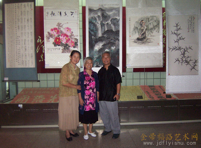 2015年参展“抗日战争胜利70周年书画展”.JPG