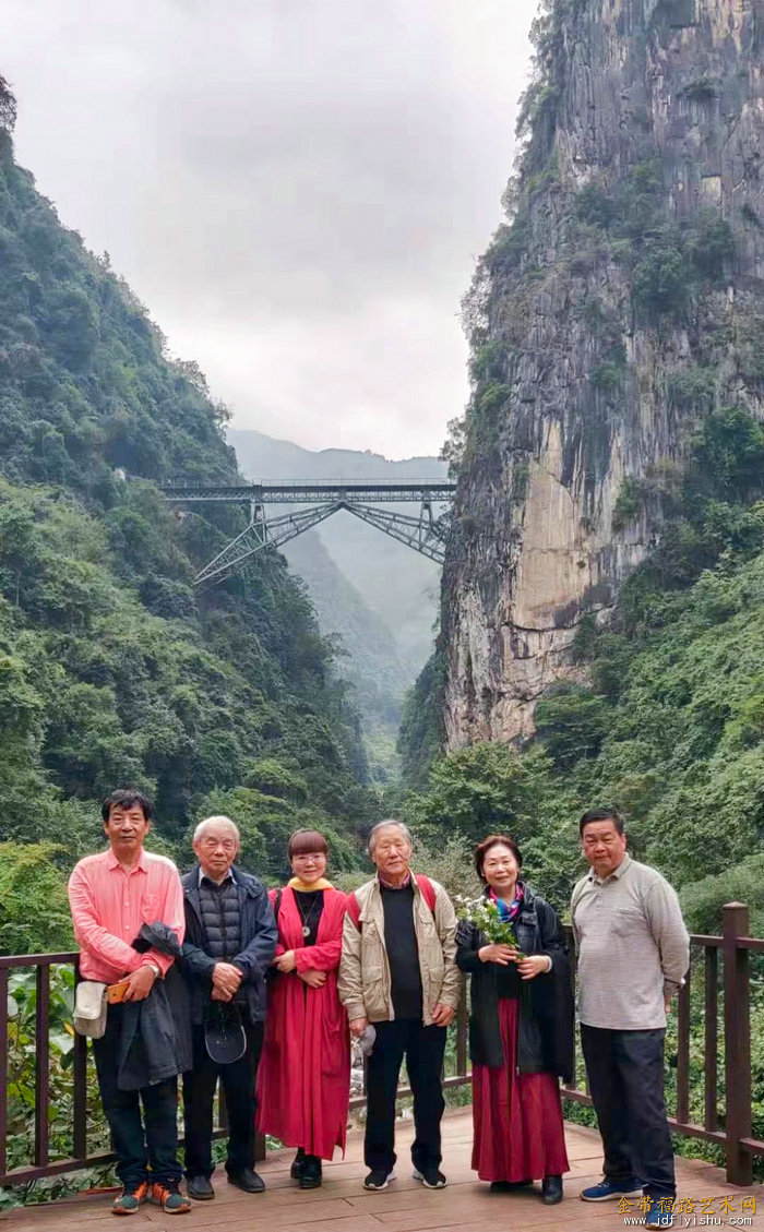 微信图片_20191117084905.jpg