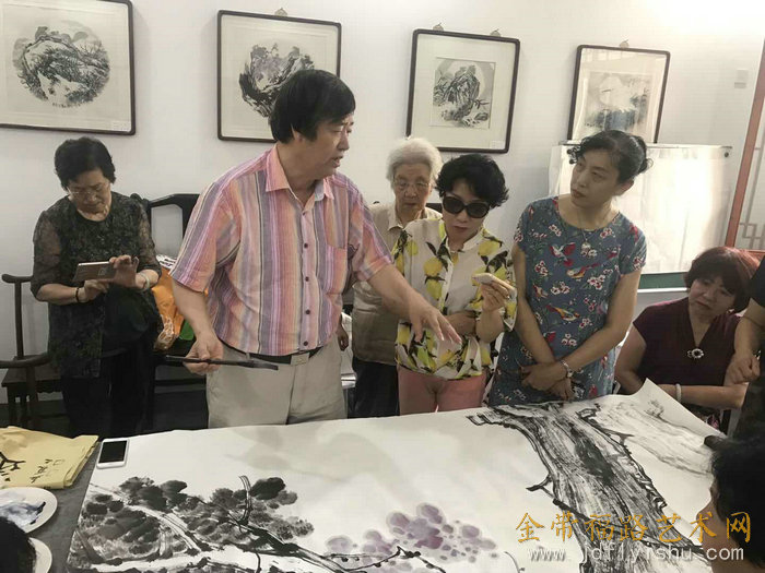 陈元龙教授讲座现场2.JPG