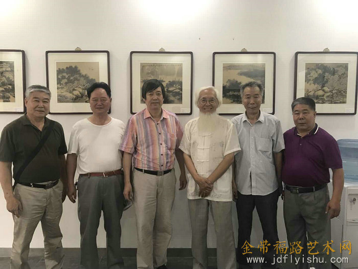 陈元龙父女画展举办公益讲座受好评金带福路艺术网