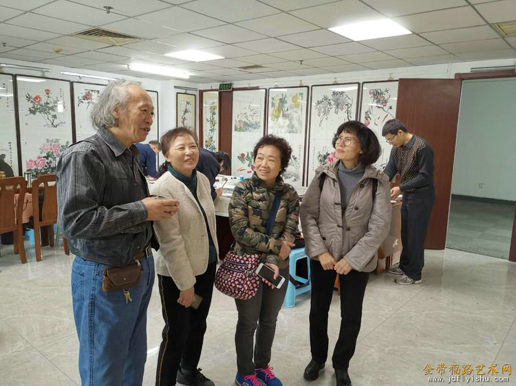 微信图片_20191116172201.jpg
