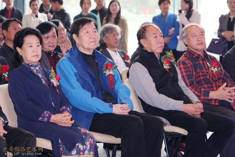 左起:曹秀荣,张金方,崔志强,王书平在开幕式现场.