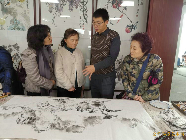微信图片_20191116172205.jpg