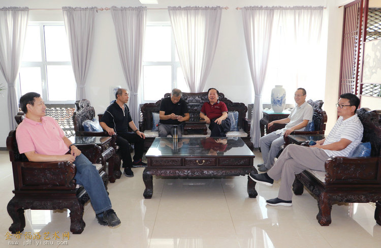 津门名家书画邀请展暨天津师范大学书画院沧州创作基地揭牌仪式举行